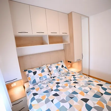 Apartment A&s *