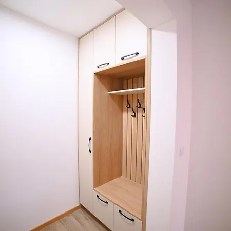 Apartment A&s *