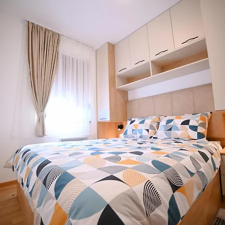 A&s Apartment *